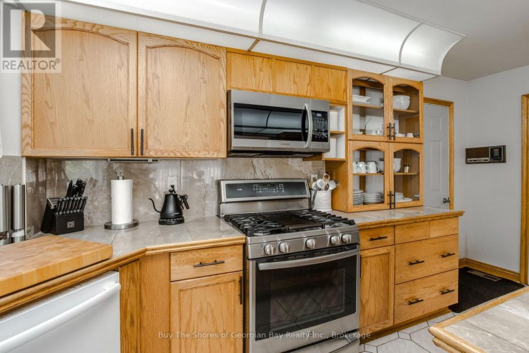 79 KING ROAD, Tay (Waubaushene), Ontario, L0K2C0