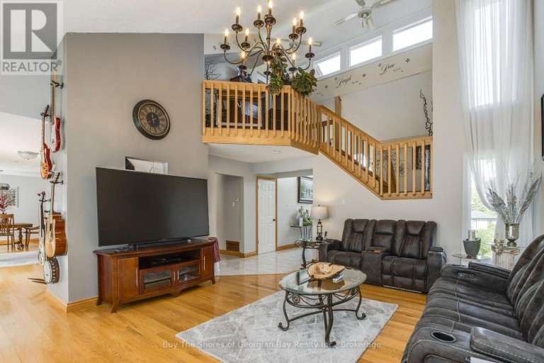 79 KING ROAD, Tay (Waubaushene), Ontario, L0K2C0