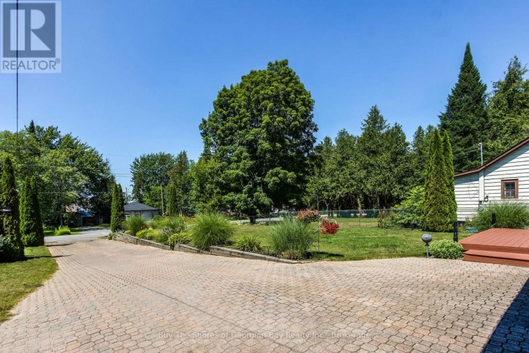 79 KING ROAD, Tay (Waubaushene), Ontario, L0K2C0