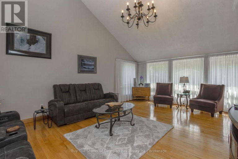 79 KING ROAD, Tay (Waubaushene), Ontario, L0K2C0