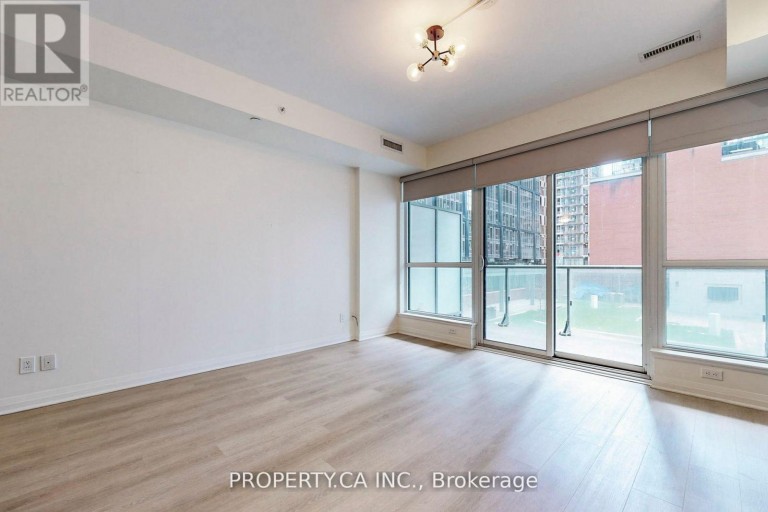 710 - 8 MERCER STREET, Toronto (Waterfront Communities), Ontario, M5V0C4