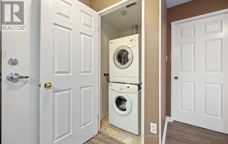 102 - 101 SUBWAY CRESCENT, Toronto (Islington-City Centre West), Ontario, M9B6K4