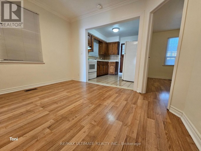2ND FLOOR - 568 ROGERS AVENUE, Toronto (Keelesdale-Eglinton West), Ontario, M6M1B6