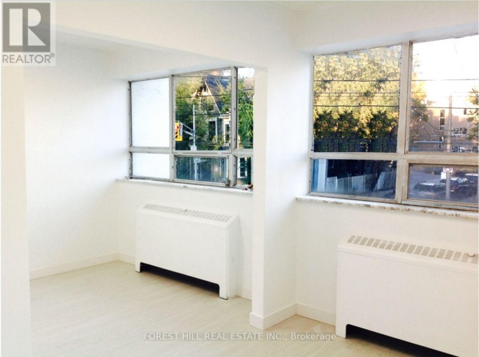 250 - 226 BATHURST STREET, Toronto (Trinity-Bellwoods), Ontario, M5T2R9