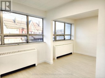 250 - 226 BATHURST STREET Toronto (Trinity-Bellwoods) Ontario photo 18