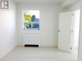 250 - 226 BATHURST STREET Toronto (Trinity-Bellwoods) Ontario photo 8