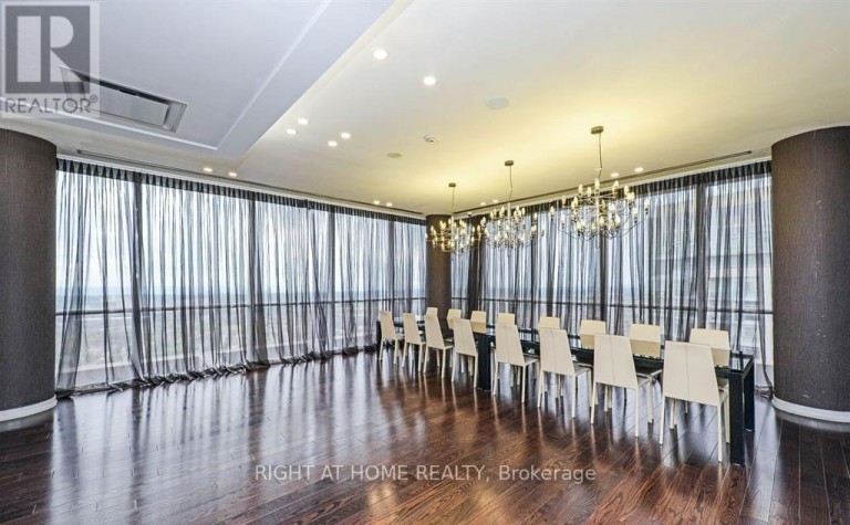 2702 - 223 WEBB DRIVE, Mississauga (City Centre), Ontario, L5B0E8