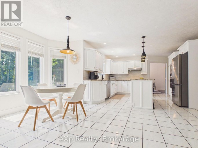 20 HIGHLAND CRESCENT, South Bruce, Ontario, N0G2V0