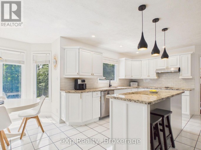 20 HIGHLAND CRESCENT, South Bruce, Ontario, N0G2V0