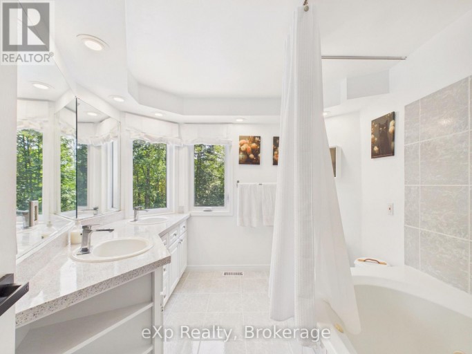 20 HIGHLAND CRESCENT, South Bruce, Ontario, N0G2V0