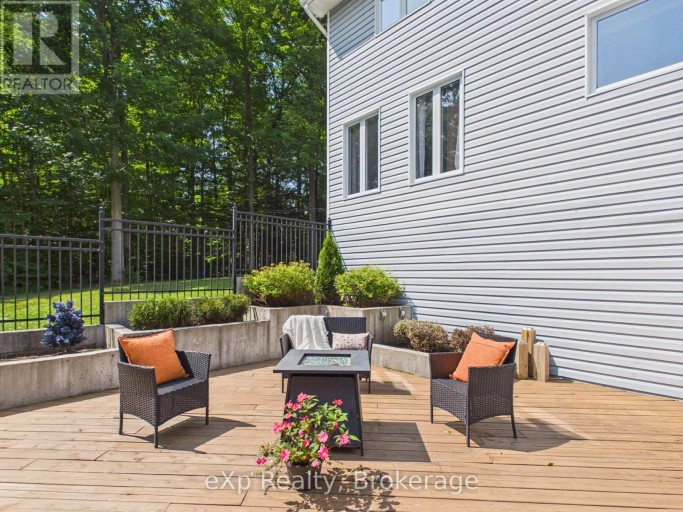 20 HIGHLAND CRESCENT, South Bruce, Ontario, N0G2V0