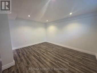 LOWER - 39 TWENTY FIFTH STREET Toronto (Long Branch) Ontario photo 10