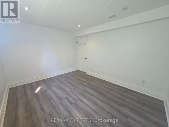 LOWER - 39 TWENTY FIFTH STREET Toronto (Long Branch) Ontario photo 11