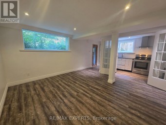 LOWER - 39 TWENTY FIFTH STREET Toronto (Long Branch) Ontario photo 3