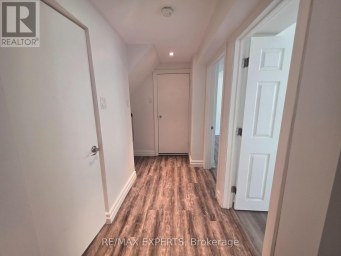 LOWER - 39 TWENTY FIFTH STREET Toronto (Long Branch) Ontario photo 8