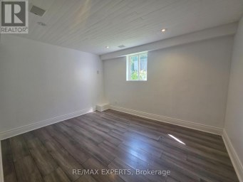 LOWER - 39 TWENTY FIFTH STREET Toronto (Long Branch) Ontario photo 9