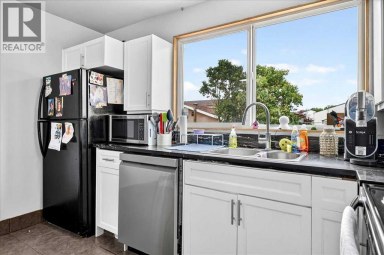 219 Penworth Drive SE Calgary Alberta photo 12