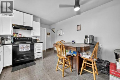 219 Penworth Drive SE Calgary Alberta photo 15