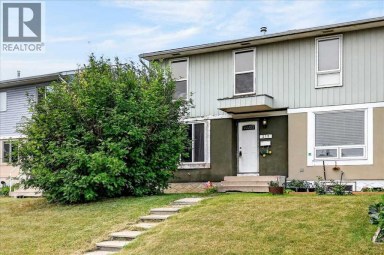 219 Penworth Drive SE Calgary Alberta photo 38