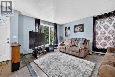 219 Penworth Drive SE Calgary Alberta photo 8