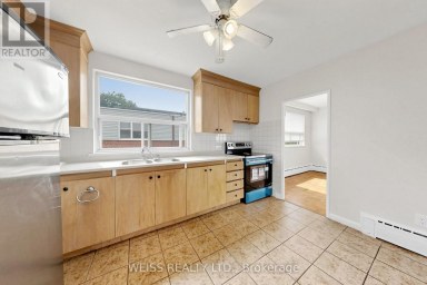 4 - 17 FRASERWOOD AVENUE Toronto (Englemount-Lawrence) Ontario photo 14