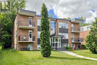 4 - 17 FRASERWOOD AVENUE Toronto (Englemount-Lawrence) Ontario photo 2