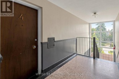 4 - 17 FRASERWOOD AVENUE Toronto (Englemount-Lawrence) Ontario photo 3