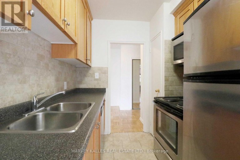 303 - 1751 VICTORIA PARK AVENUE, Toronto (Wexford-Maryvale), Ontario, M1R1S1