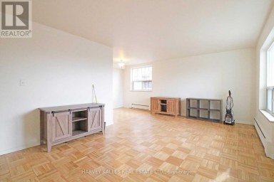 303 - 1751 VICTORIA PARK AVENUE Toronto (Wexford-Maryvale) Ontario photo 3