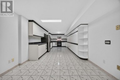 BSMT - 61 GAS LIGHT CRESCENT Vaughan (East Woodbridge) Ontario photo 17