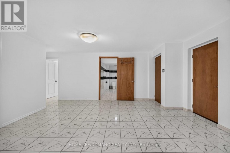 BSMT - 61 GAS LIGHT CRESCENT, Vaughan (East Woodbridge), Ontario, L4L8E8