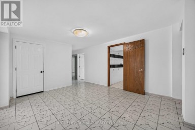 BSMT - 61 GAS LIGHT CRESCENT Vaughan (East Woodbridge) Ontario photo 24