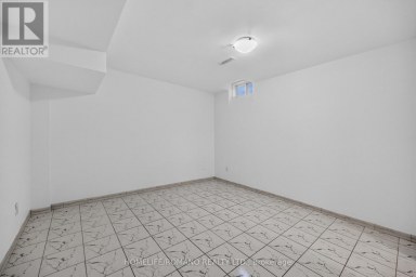 BSMT - 61 GAS LIGHT CRESCENT Vaughan (East Woodbridge) Ontario photo 29