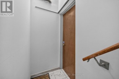 BSMT - 61 GAS LIGHT CRESCENT Vaughan (East Woodbridge) Ontario photo 7