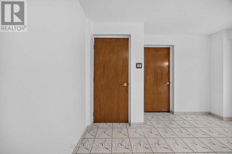BSMT - 61 GAS LIGHT CRESCENT, Vaughan (East Woodbridge), Ontario, L4L8E8