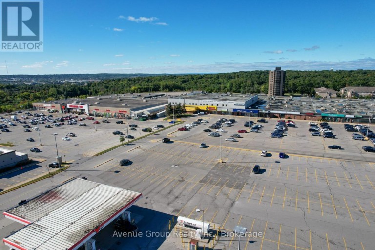 202 - 320 BAYFIELD STREET, Barrie (Bayfield), Ontario, L4M3C1
