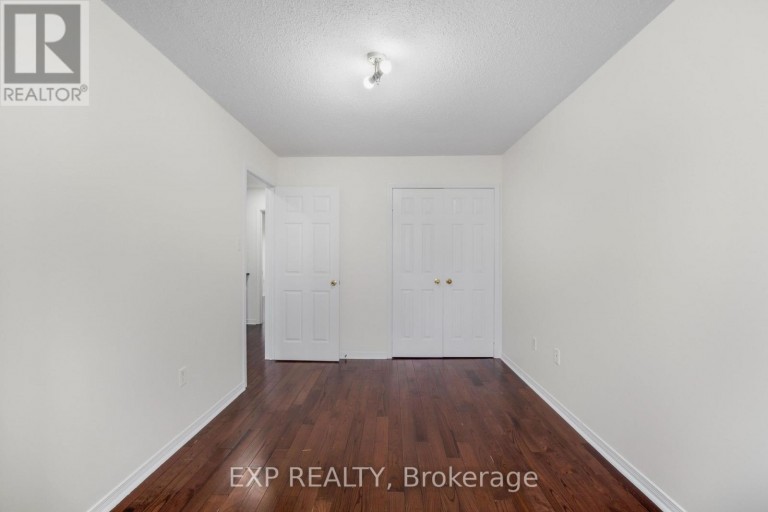 128 OLYMPIA CRESCENT, Brampton (Fletcher's Meadow), Ontario, L6X4W3