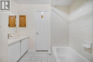 128 OLYMPIA CRESCENT Brampton (Fletcher's Meadow) Ontario photo 21