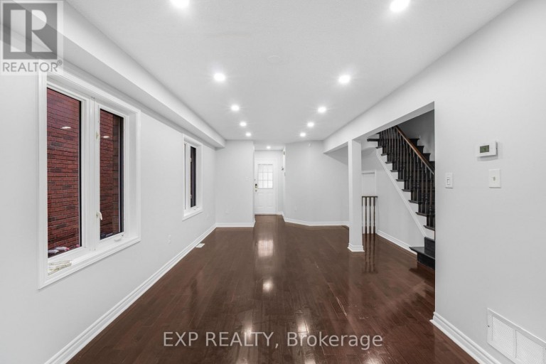 128 OLYMPIA CRESCENT, Brampton (Fletcher's Meadow), Ontario, L6X4W3