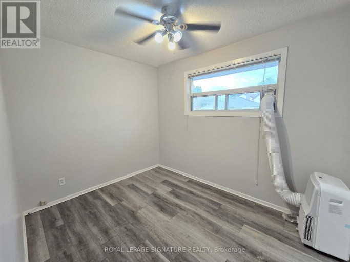 3 - 9 PARK AVENUE, Brantford, Ontario, N3S5G9