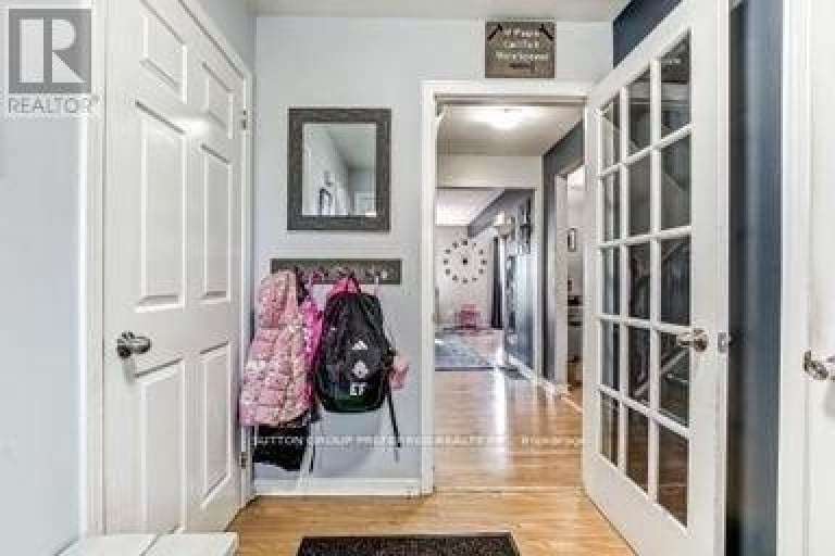 17 - 711 OSGOODE DRIVE, London South (South Y), Ontario, N6E2C8