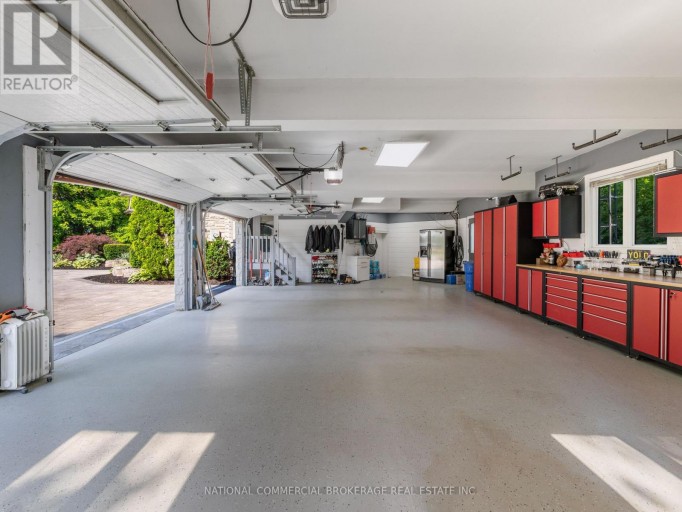 10088 OLD PINE CREST ROAD, Halton Hills (Rural Halton Hills), Ontario, L0P1K0