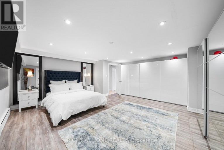 40 HEATHVIEW AVENUE, Toronto (Bayview Village), Ontario, M2K2C1