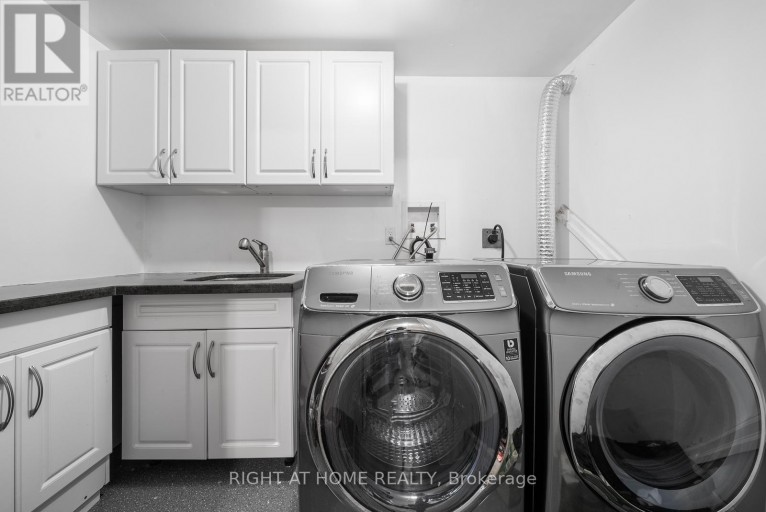 40 HEATHVIEW AVENUE, Toronto (Bayview Village), Ontario, M2K2C1