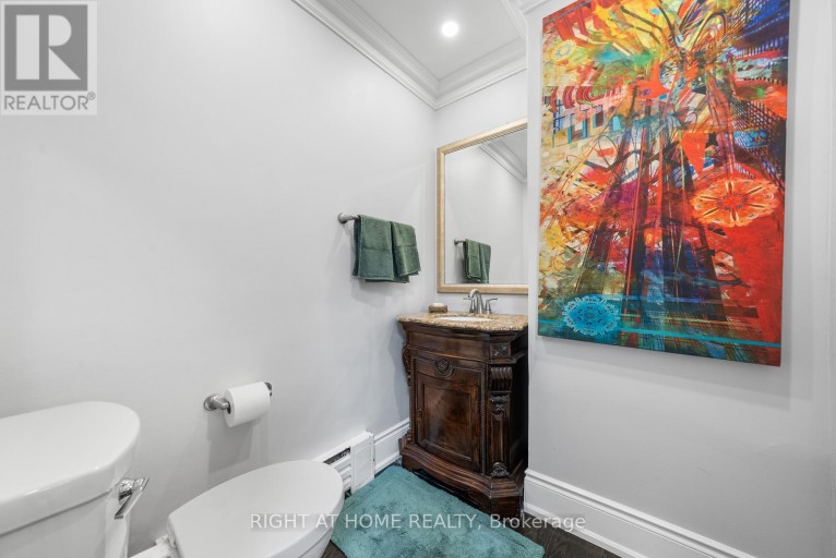 40 HEATHVIEW AVENUE, Toronto (Bayview Village), Ontario, M2K2C1