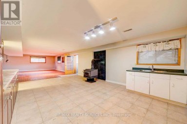 6834 SHILOH ROAD Clarington Ontario photo 16