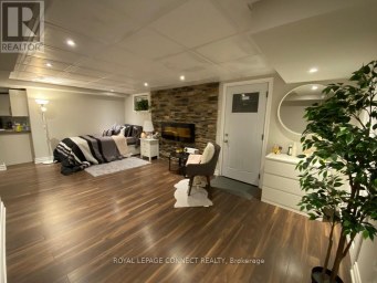 LOWER - 43 TOMLIN CRESCENT Richmond Hill (North Richvale) Ontario photo 1
