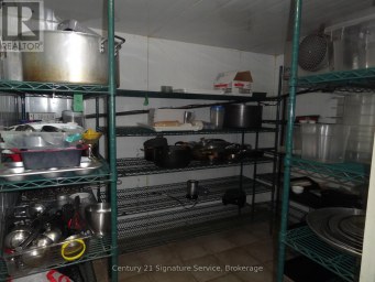 MAIN FLOOR - 1376 QUEEN STREET Toronto (South Parkdale) Ontario photo 14