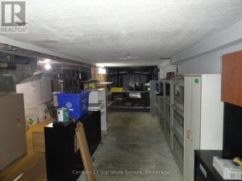 MAIN FLOOR - 1376 QUEEN STREET Toronto (South Parkdale) Ontario photo 21
