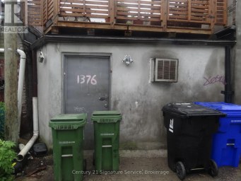 MAIN FLOOR - 1376 QUEEN STREET Toronto (South Parkdale) Ontario photo 26
